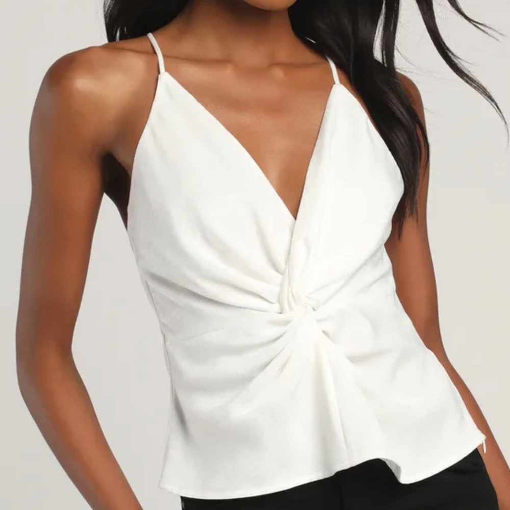 Lulus Seal It With A Twist White Twist-Front Surplice Tank